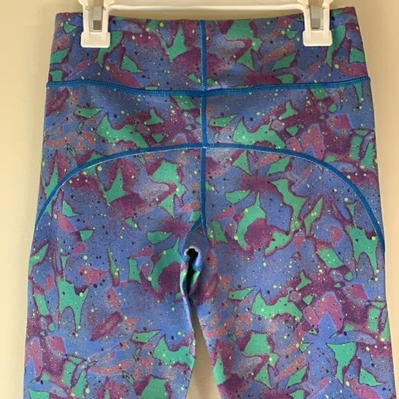 Adidas Large Girl’s Multicolor Leggings. - Picture 7 of 8